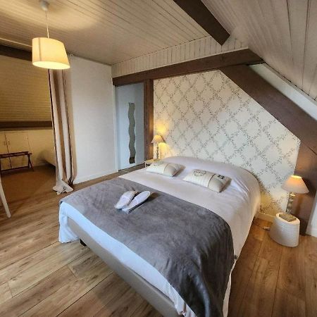 Logis Auberge Des Aulnettes Hérouville-Saint-Clair Exteriér fotografie